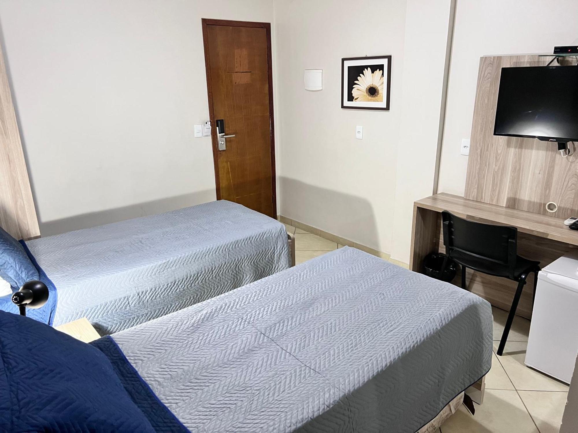 Hotel Golden Jk Muriae Luaran gambar