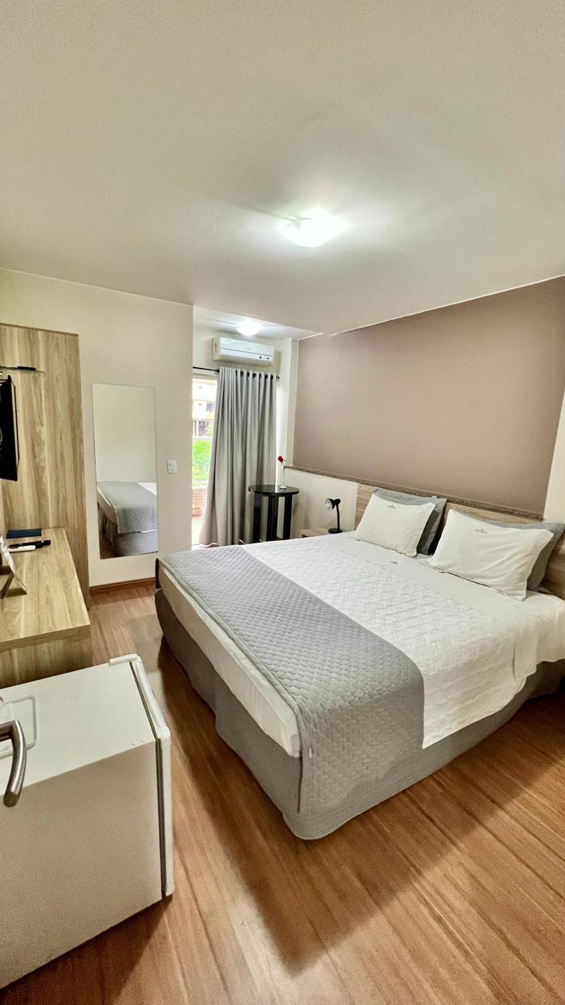 Hotel Golden Jk Muriae Luaran gambar