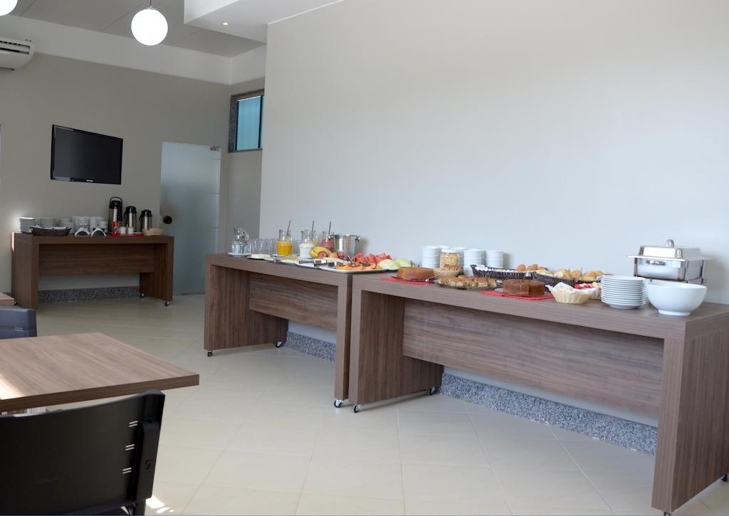Hotel Golden Jk Muriae Luaran gambar